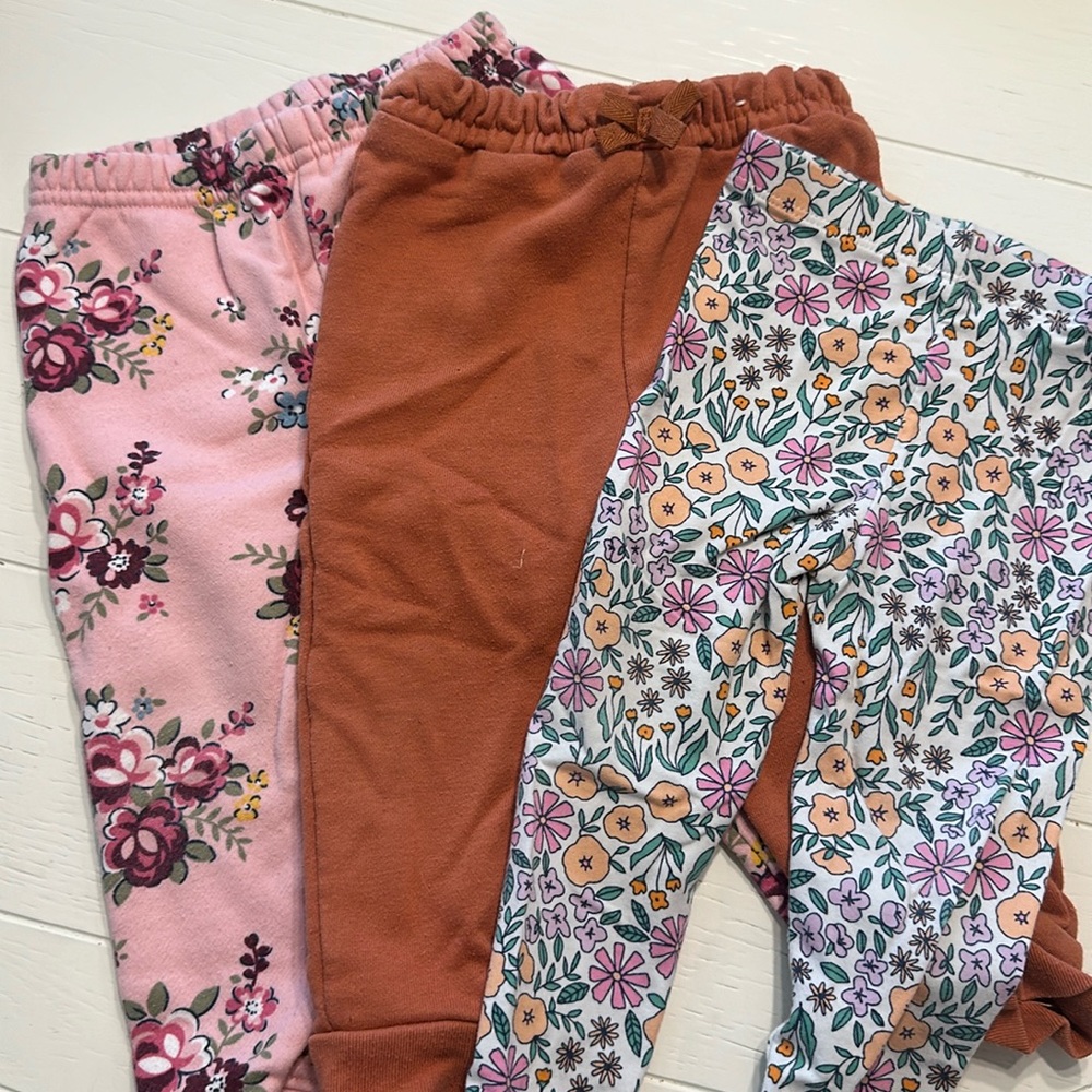 3/$15 leggings sweat bundle 18m